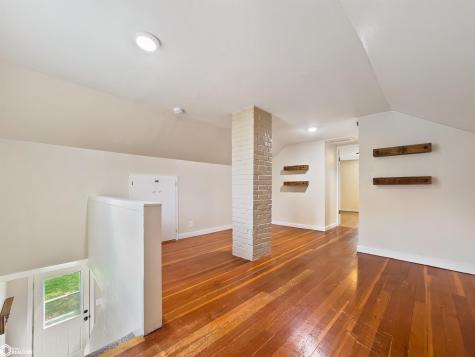 1316 Siloam Avenue Iowa Falls IA 50126