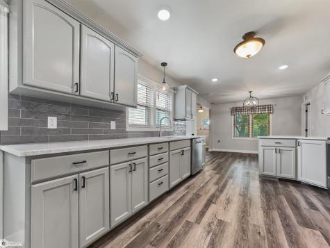 1316 Siloam Avenue Iowa Falls IA 50126