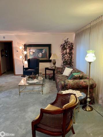 213 8th Street Clarion IA 50525