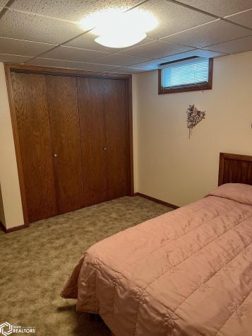 213 8th Street Clarion IA 50525