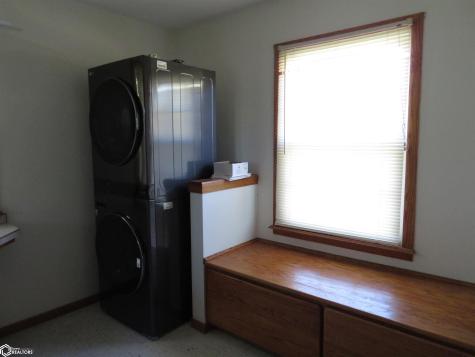 904 3rd Avenue NE Clarion IA 50525
