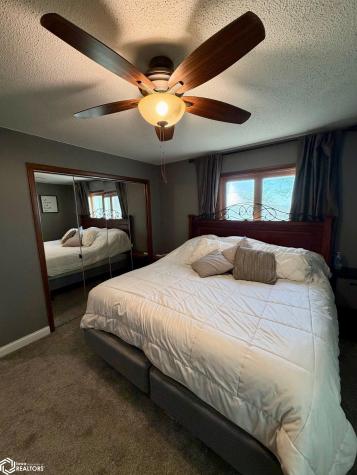 1513 2nd Street SW Clarion IA 50525