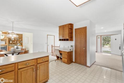 25 Slate Court Mason City IA 50401