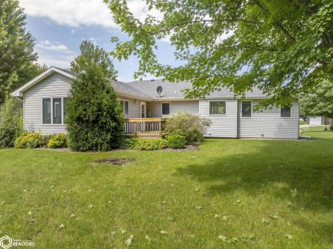 25 Slate Court Mason City IA 50401