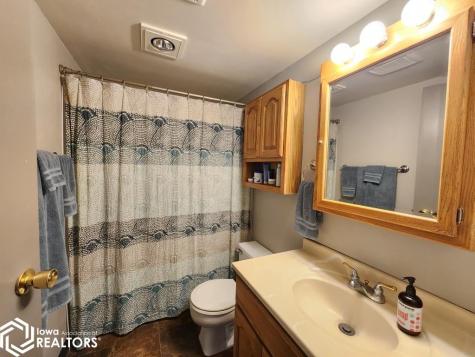 15257 Thoburn Avenue Clear Lake IA 50428