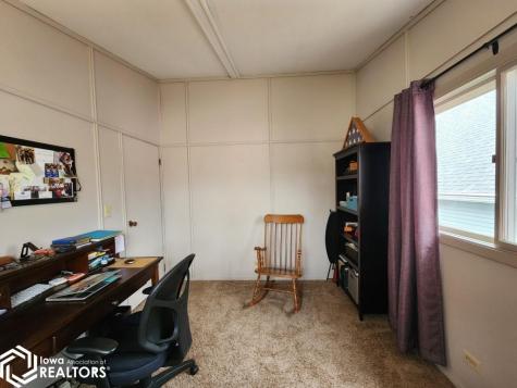 15257 Thoburn Avenue Clear Lake IA 50428