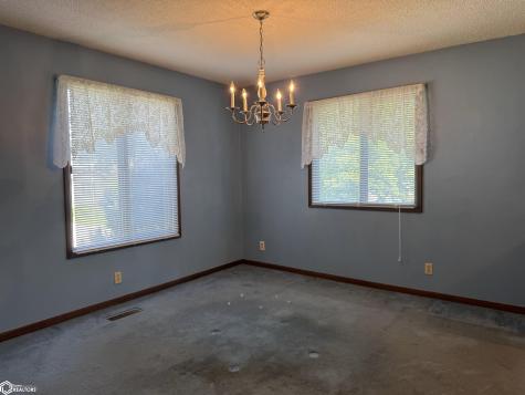 1009 S 15th Street Clear Lake IA 50428
