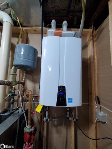 420 Helgren Street Thompson IA 50478