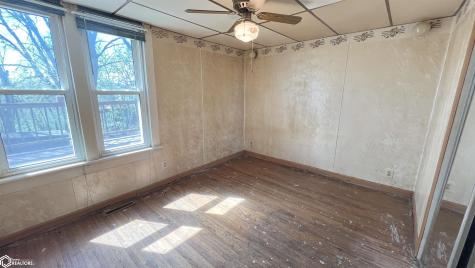 24 N Gaylord Avenue Nora Springs IA 50458