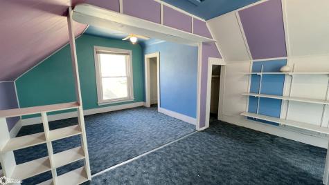 24 N Gaylord Avenue Nora Springs IA 50458