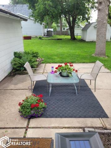 109 S 9th Street Clear Lake IA 50428