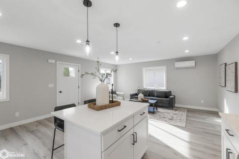 138 25th Street SW Mason City IA 50401