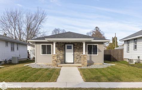 138 25th Street SW Mason City IA 50401