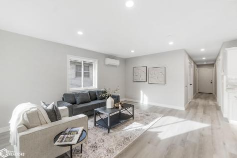 138 25th Street SW Mason City IA 50401