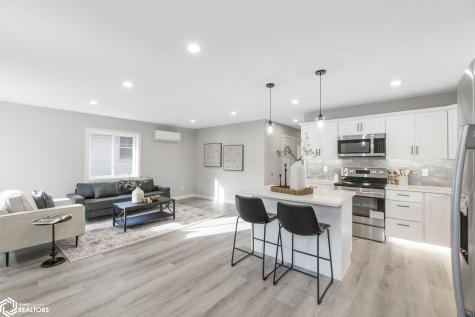 138 25th Street SW Mason City IA 50401