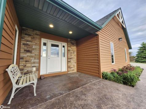 3150 Taylor Avenue Forest City IA 50436