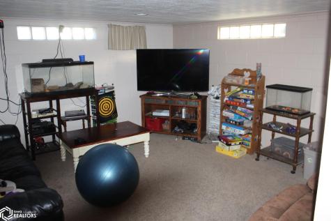 760 W 7th Street Garner IA 50438