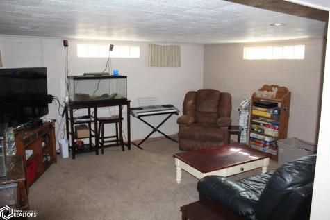 760 W 7th Street Garner IA 50438