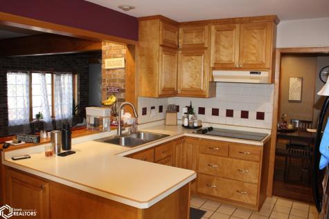 760 W 7th Street Garner IA 50438