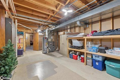 20 Charlestown Square Mason City IA 50401