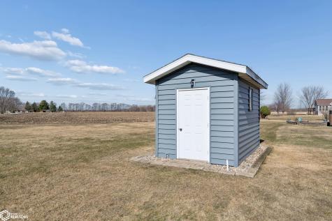20 Charlestown Square Mason City IA 50401