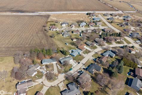 20 Charlestown Square Mason City IA 50401