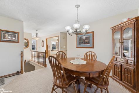 20 Charlestown Square Mason City IA 50401