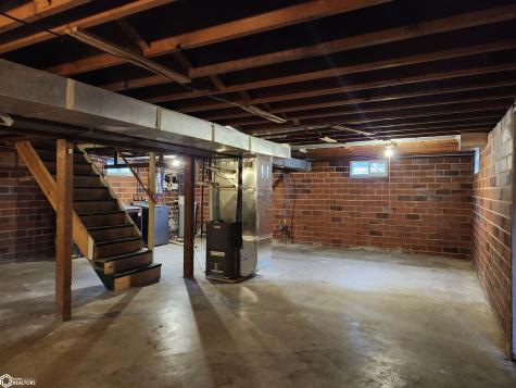 316 S 8th Street Forest City IA 50436