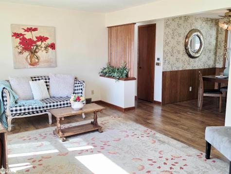 706 6th Place SE Mason City IA 50401