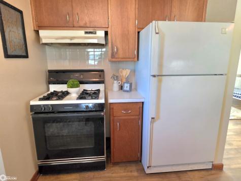 706 6th Place SE Mason City IA 50401