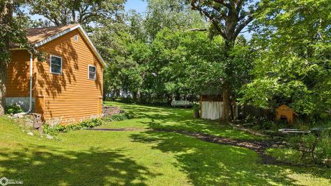 37231 210th Avenue Forest City IA 50436