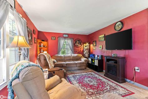 37231 210th Avenue Forest City IA 50436