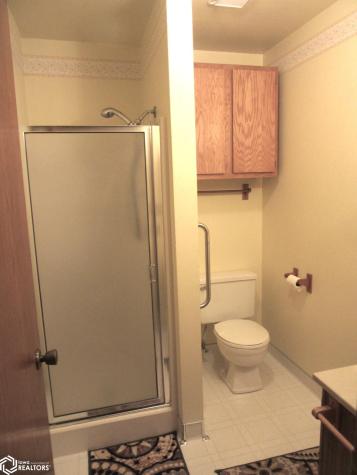 235 W L Street Forest City IA 50436