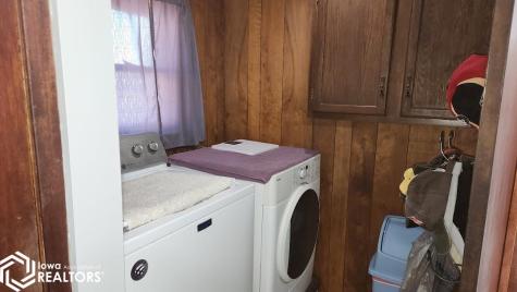 107 E Walnut Street Manly IA 50456