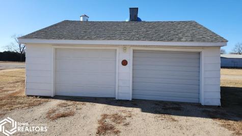 107 E Walnut Street Manly IA 50456