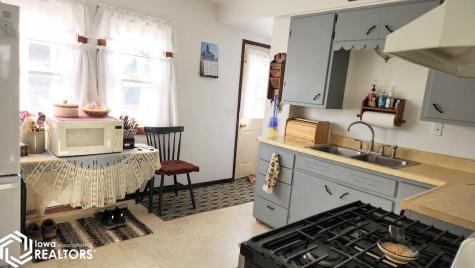 107 E Walnut Street Manly IA 50456