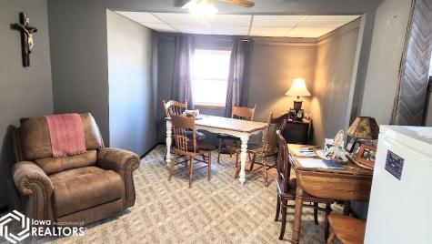 107 E Walnut Street Manly IA 50456