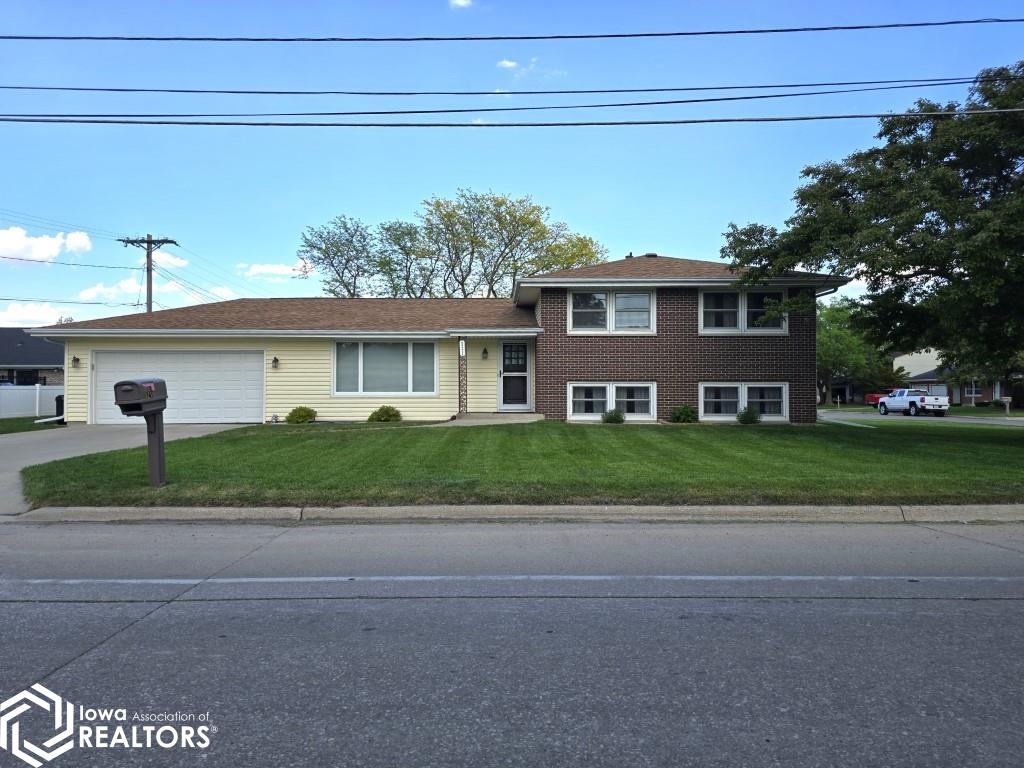 521 S Kentucky Avenue Mason City IA 50401