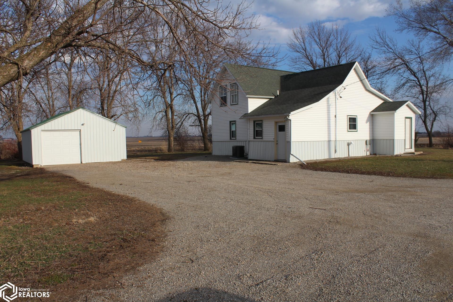 1885 260th Street Garner IA 50438
