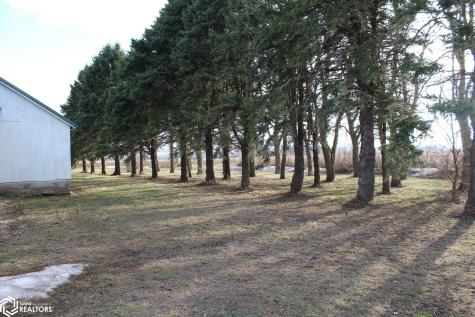 1885 260th Street Garner IA 50438