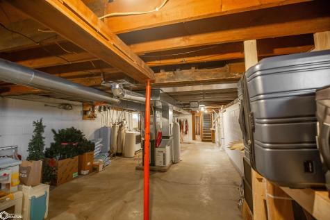 702 260th Street Algona IA 50511