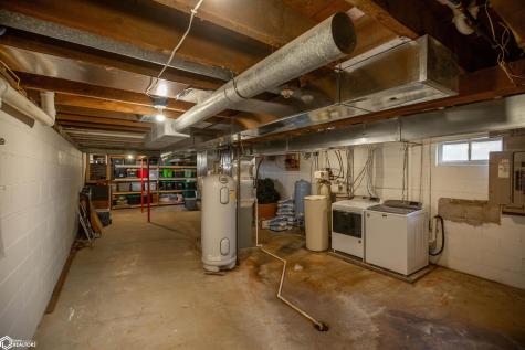 702 260th Street Algona IA 50511