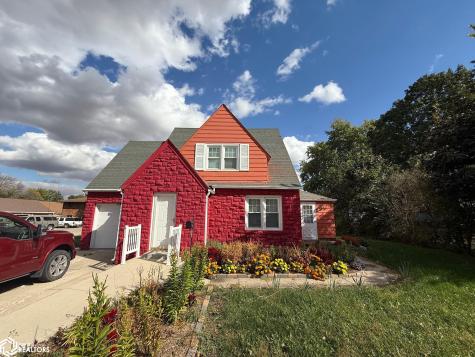 412 N Phillips Street Algona IA 50511