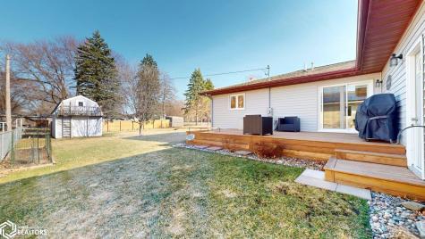 1011 S Kentucky Avenue Mason City IA 50401