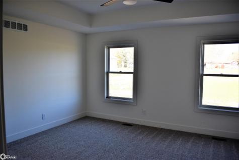 2306 Heritage Lane Iowa Falls IA 50126