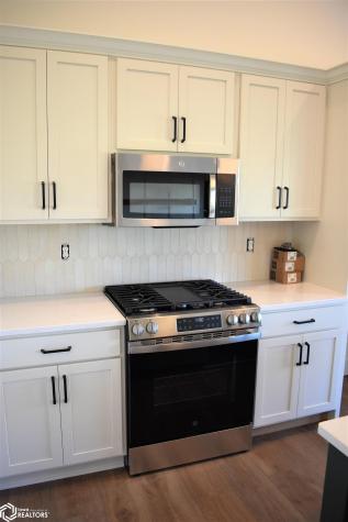 2306 Heritage Lane Iowa Falls IA 50126