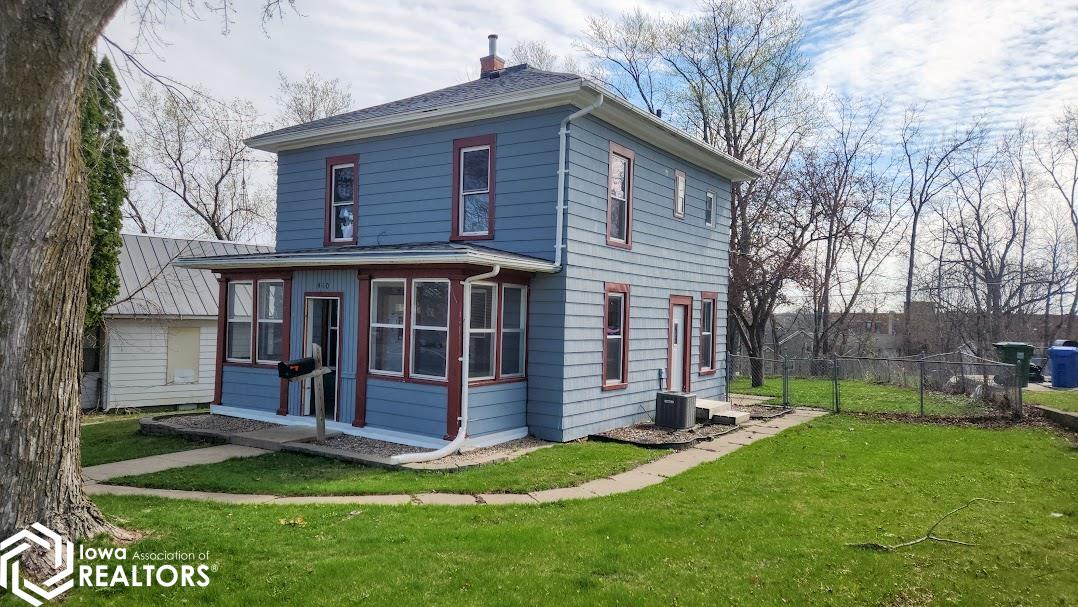 410 Clinton Street Charles City IA 50616