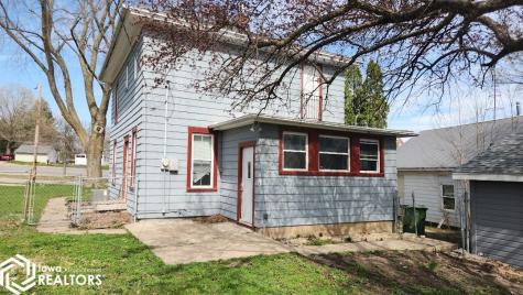 410 Clinton Street Charles City IA 50616