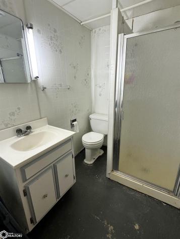 410 10th Street SE Hampton IA 50441