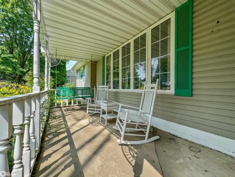 410 10th Street SE Hampton IA 50441